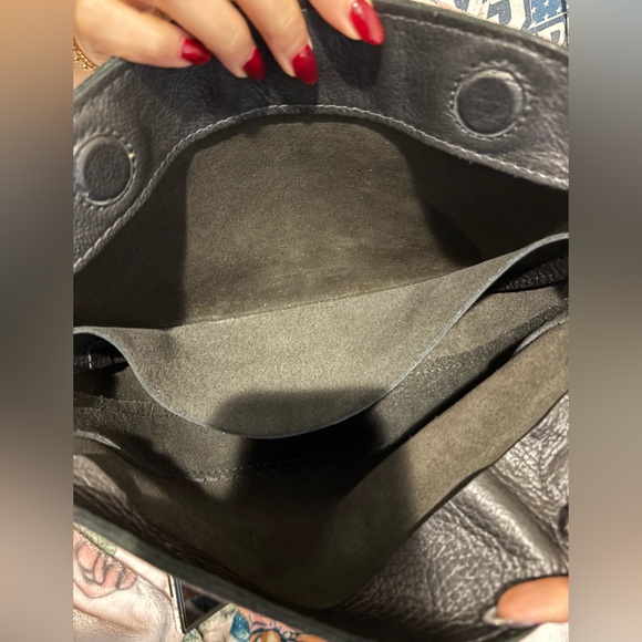 Portland Leather Medium Koala Bag - Picture 10 of 10